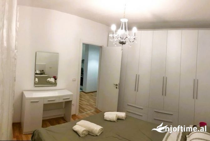 Shtepi me qera 1+1 ne Tirane - 450 Euro