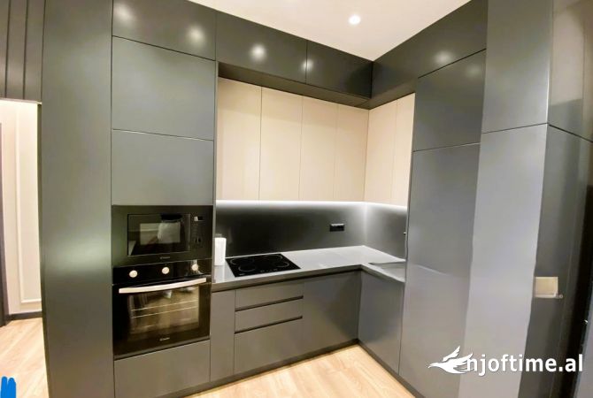 Shtepi me qera 1+1 ne Tirane - 1,050 Euro