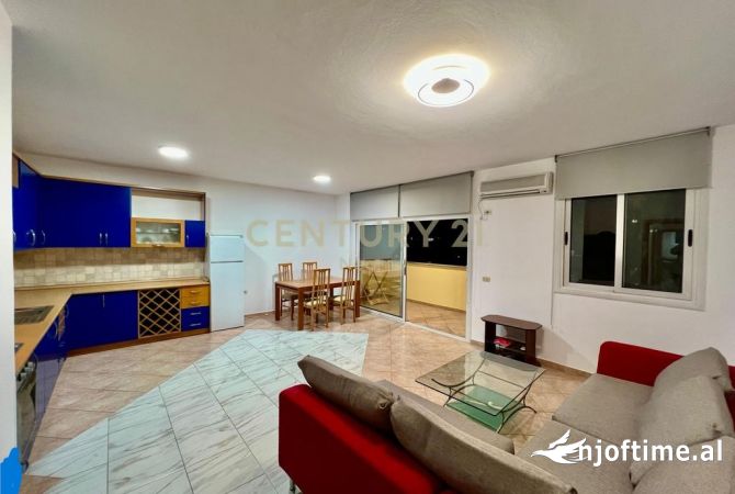 Shtepi me qera 2+1 ne Tirane - 650 Euro