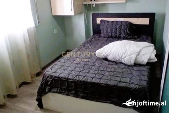Shtepi ne shitje Apartament ne Tirane, 2+1, Mobilimi E mobiluar, Pagesa 195,000  Euro.