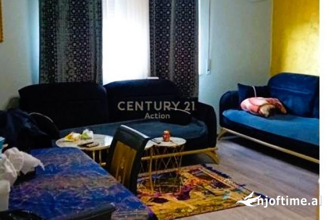 Shtepi ne shitje Apartament ne Tirane, 2+1, Mobilimi E mobiluar, Pagesa 195,000  Euro.