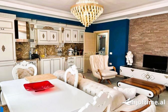 Shtepi ne shitje 2+1 ne Tirane - 160,000 Euro