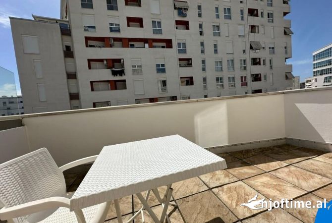 Shtepi me qera 2+1 ne Tirane - 820 Euro