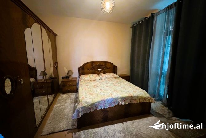 Shtepi me qera 2+1 ne Tirane - 700 Euro