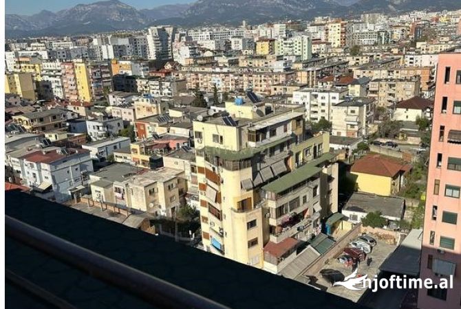Shtepi ne shitje 2+1 ne Tirane - 175,000 Euro