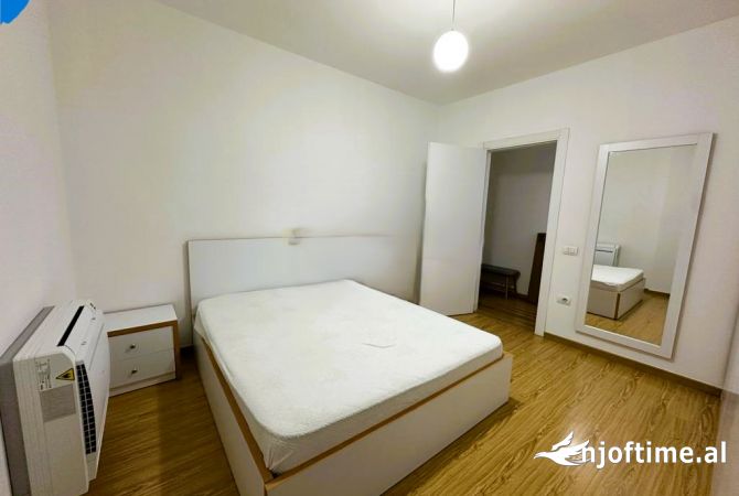 Shtepi me qera 2+1 ne Tirane - 800 Euro