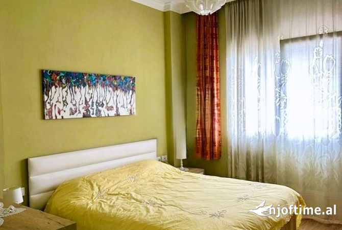 Shtepi ne shitje 2+1 ne Tirane - 2,400,000 Euro