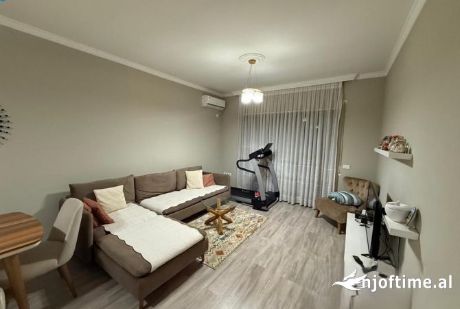 Shtepi ne shitje 1+1 ne Tirane - 135,000 Euro