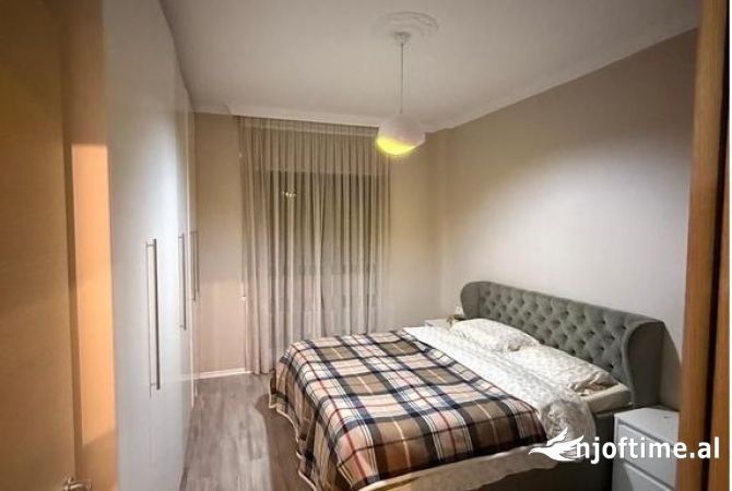 Shtepi ne shitje 1+1 ne Tirane - 135,000 Euro