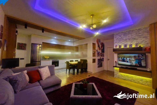 Shtepi ne shitje 2+1 ne Tirane - 220,000 Euro