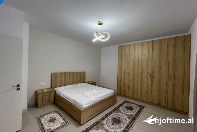 Shtepi me qera 1+1 ne Tirane - 650 Euro