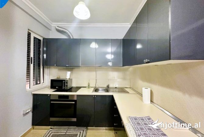 Shtepi me qera 2+1 ne Tirane - 500 Euro