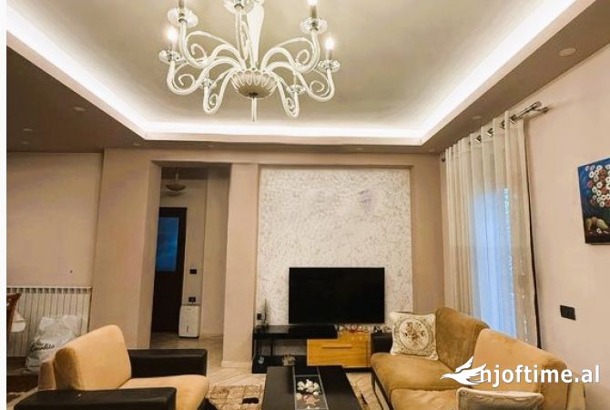 Casa in affitto 2+1 a Tirana - 550 Euro