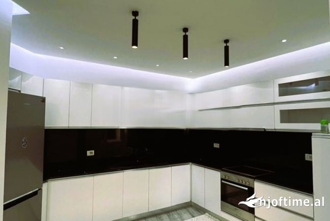 Shtepi ne shitje 2+1 ne Tirane - 130,000 Euro