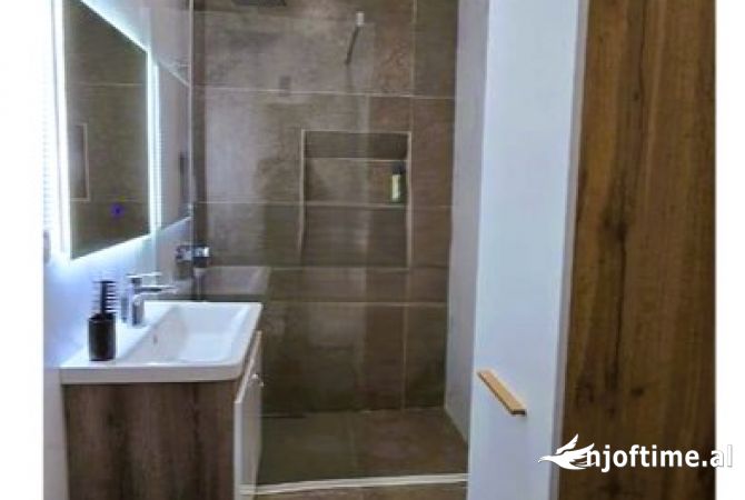 Shtepi me qera 1+1 ne Tirane - 600 Euro