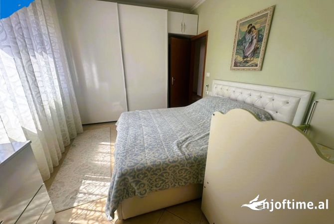 Shtepi me qera 2+1 ne Tirane - 600 Euro