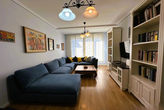 Shtepi ne shitje 2+1 ne Tirane - 135,000 Euro