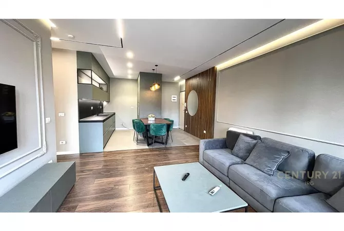 Shtepi me qera Apartament ne Tirane, 3+1, Mobilimi E mobiluar, Pagesa 2,000  Euro.