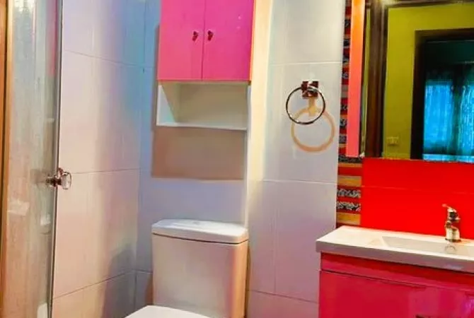 Shtepi ne shitje Apartament ne Tirane, 2+1, Mobilimi E mobiluar, Pagesa 155,000  Euro.