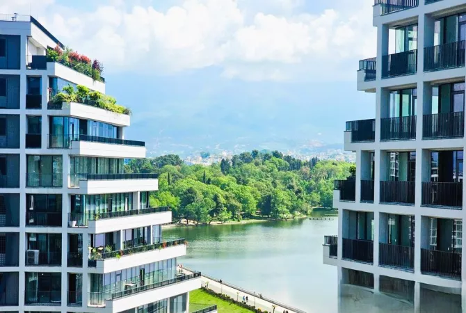 Ambient biznesi me qera 3+1 ne Tirane - 870 Euro