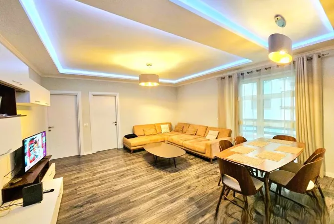Casa in affitto 2+1 a Tirana - 1,200 Euro
