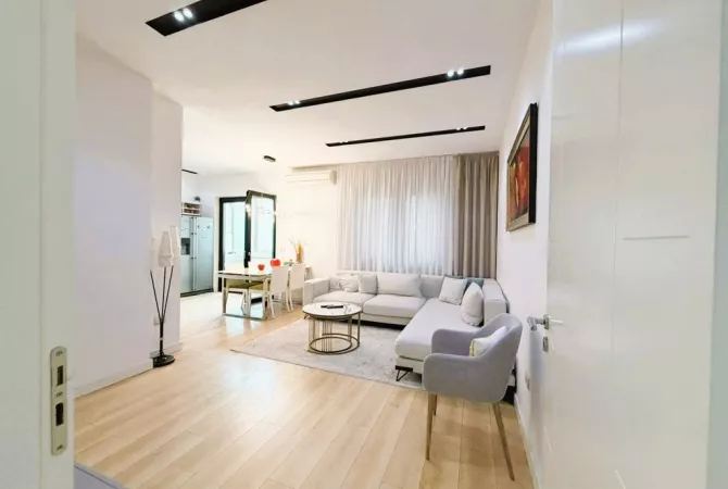 Shtepi ne shitje 3+1 ne Tirane - 250,000 Euro