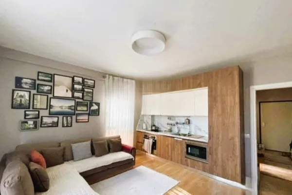 Casa in affitto 1+1 a Tirana - 700 Euro