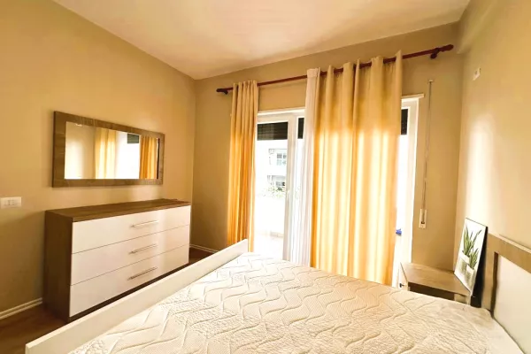 Shtepi me qera 1+1 ne Tirane - 600 Euro