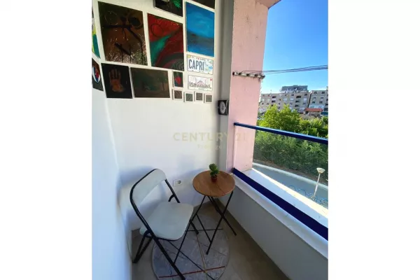 Shtepi me qera Apartament ne Tirane, 2+1, Mobilimi E mobiluar, Pagesa 550  Euro.