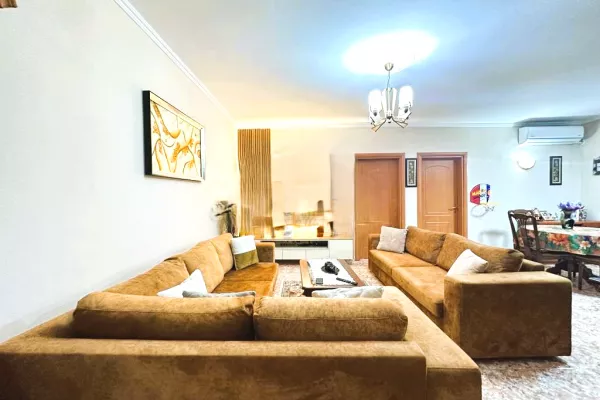 Shtepi ne shitje 2+1 ne Tirane - 150,000 Euro