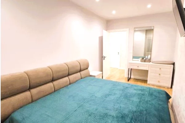 Shtepi me qera Apartament ne Tirane, 2+1, Mobilimi E mobiluar, Pagesa 1,500  Euro.