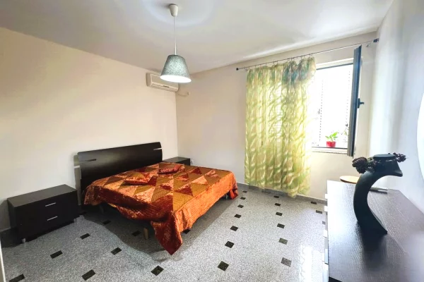 Shtepi ne shitje 2+1 ne Tirane - 165,000 Euro