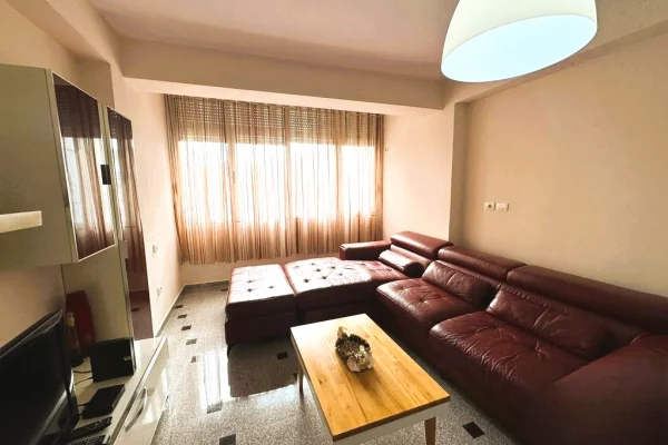 Shtepi ne shitje 2+1 ne Tirane - 165,000 Euro