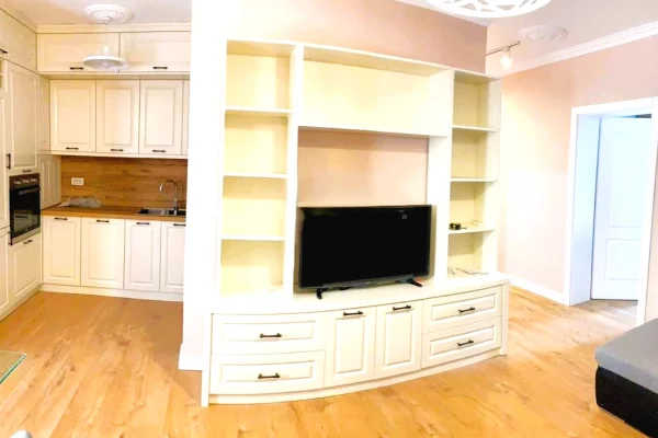 House for Rent 2+1 in Tirana - 800 Euro