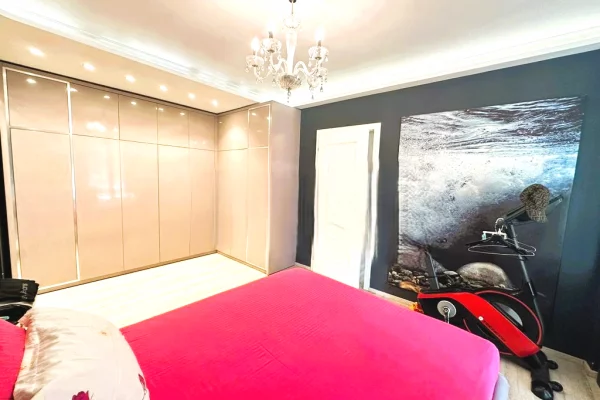 House for Sale 2+1 in Tirana - 220,000 Euro