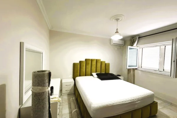 Shtepi me qera 2+1 ne Tirane - 650 Euro