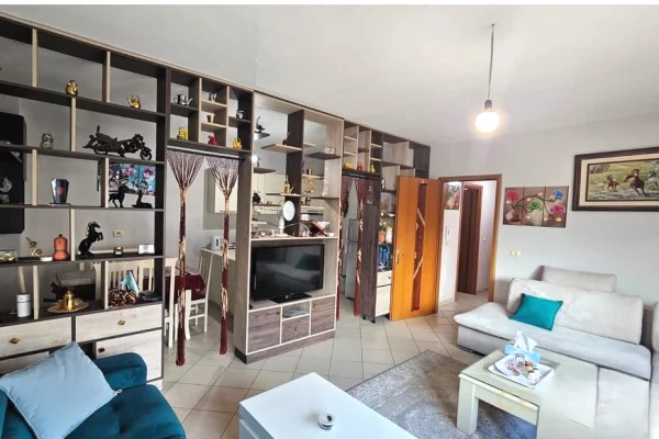 Shtepi ne shitje 1+1 ne Tirane - 120,000 Euro