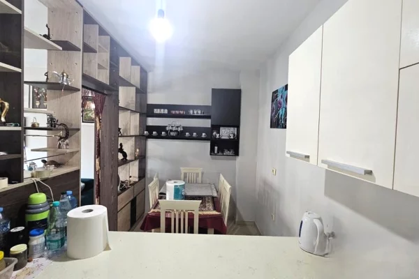 Shtepi ne shitje 1+1 ne Tirane - 120,000 Euro