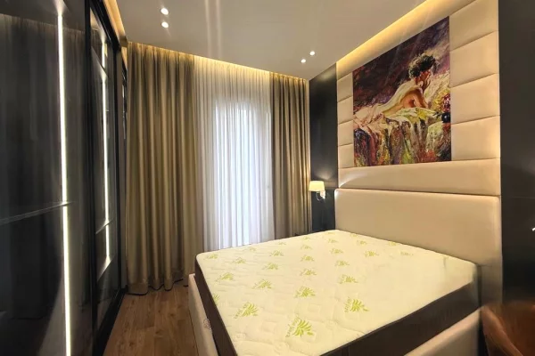 Shtepi me qera 1+1 ne Tirane - 1,050 Euro