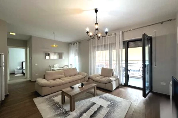 Casa in affitto 1+1 a Tirana - 800 Euro