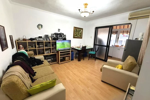 Shtepi ne shitje 1+1 ne Tirane - 115,000 Euro