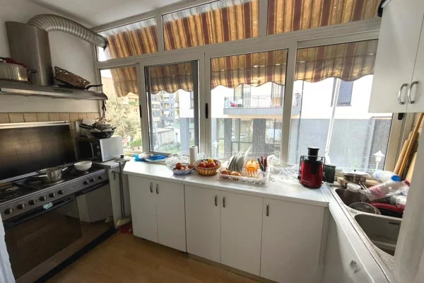Shtepi ne shitje 1+1 ne Tirane - 115,000 Euro