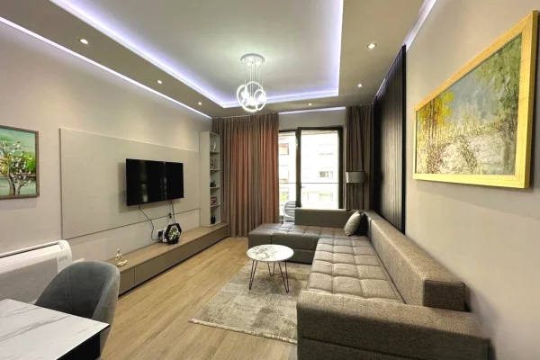 Shtepi me qera 1+1 ne Tirane - 850 Euro