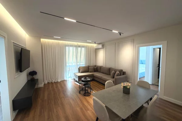 Casa in affitto 2+1 a Tirana - 1,200 Euro