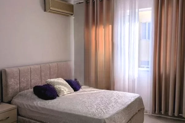 Shtepi me qera Garsoniere ne Tirane - 500 Euro