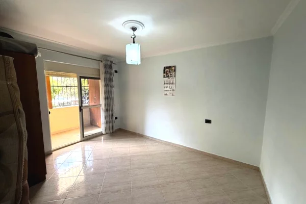 Shtepi ne shitje 1+1 ne Tirane - 110,000 Euro