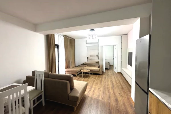 Casa in affitto 2+1 a Tirana - 800 Euro