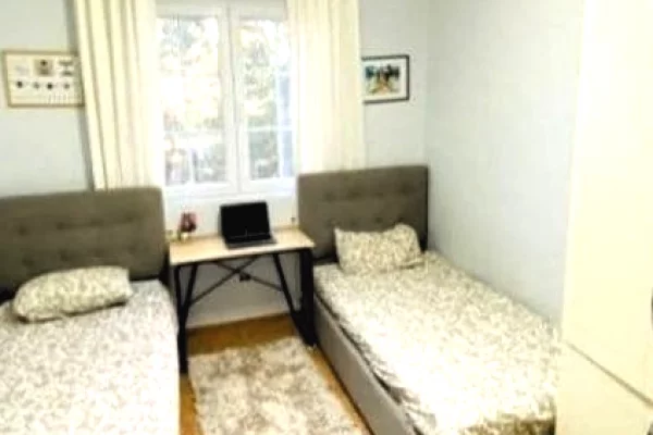 Shtepi me qera 2+1 ne Tirane - 650 Euro