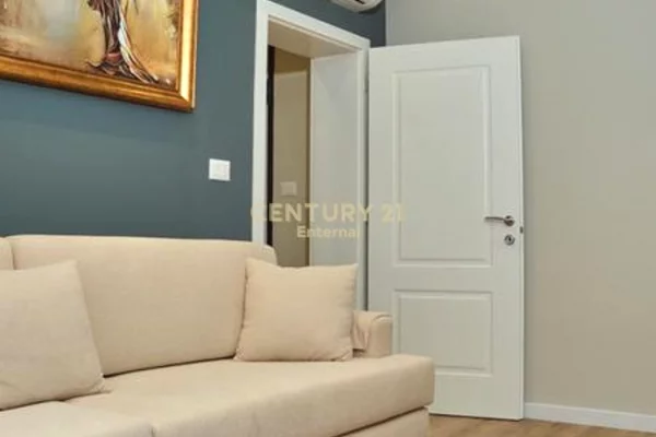 Shtepi me qera 1+1 ne Tirane - 750 Euro