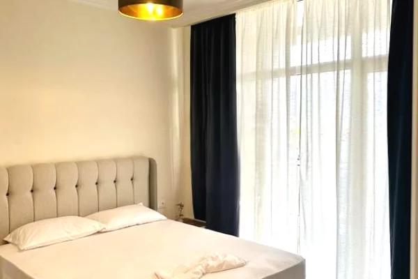 Shtepi me qera 1+1 ne Tirane - 650 Euro